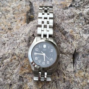 Mens Victorinox Swiss Army Watch
